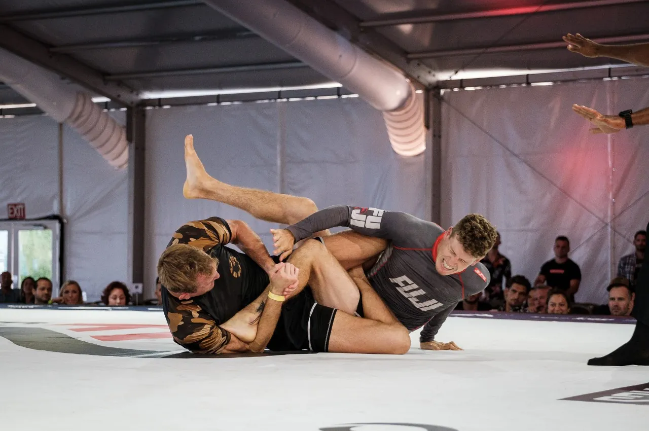 Building confidence through BJJ at Reizen MMA