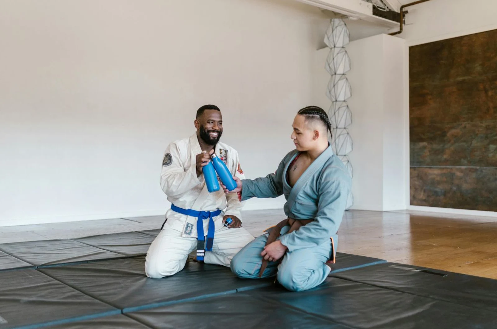 Seniors balance and mobility training at Reizen MMA